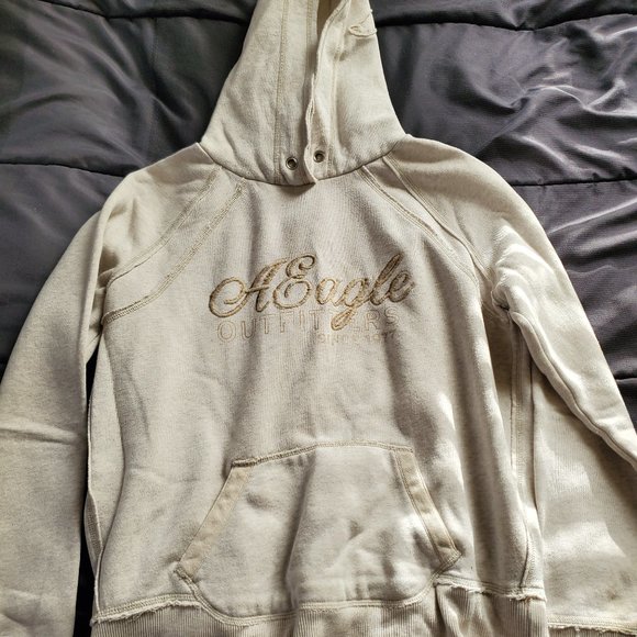 American Eagle Outfitters Tops - women Med American Eagle hoodie